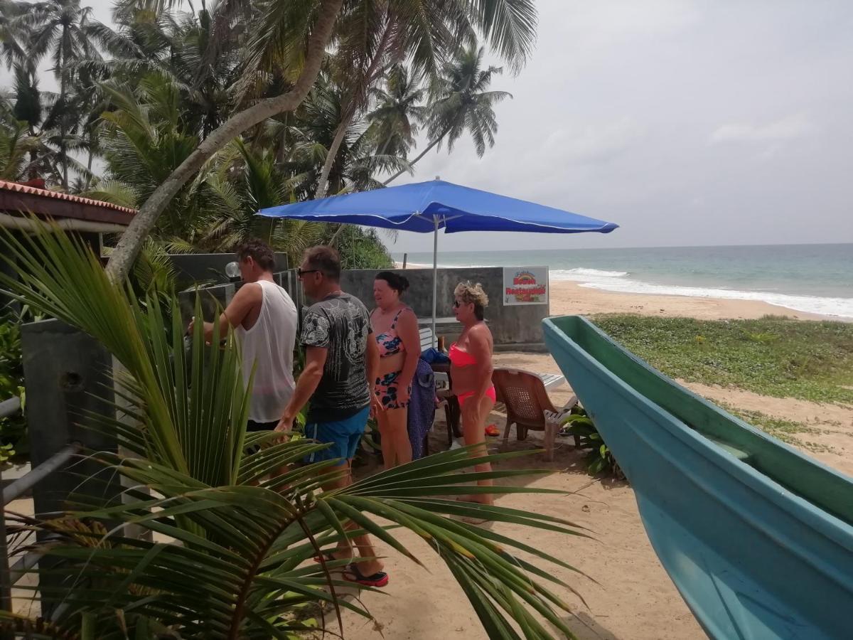 Rainbow Beach Resort Ambalangoda  Exterior photo